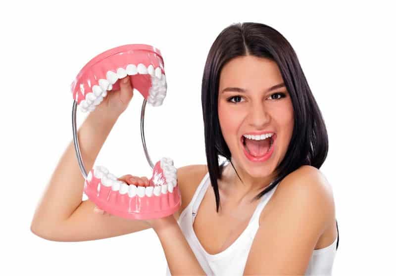 Conoce las prótesis dentales con Tirma López Clínica Dental